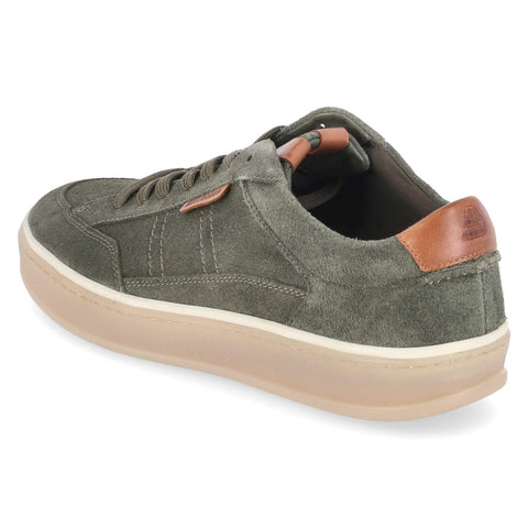 Low-Top Sneaker