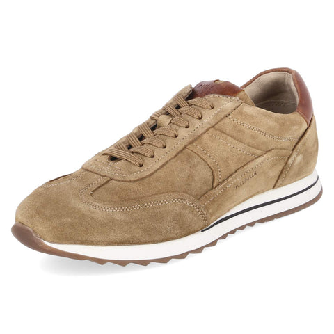 Low-Top Sneaker