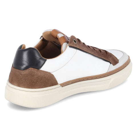 Low-Top Sneaker