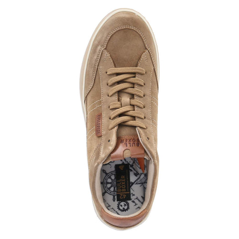 Low-Top Sneaker