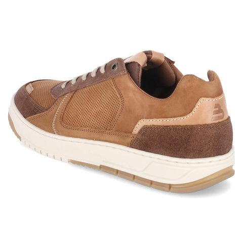 Low-Top Sneaker