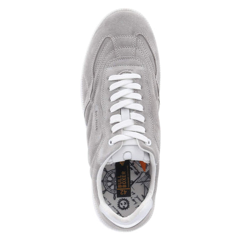 Low-Top Sneaker