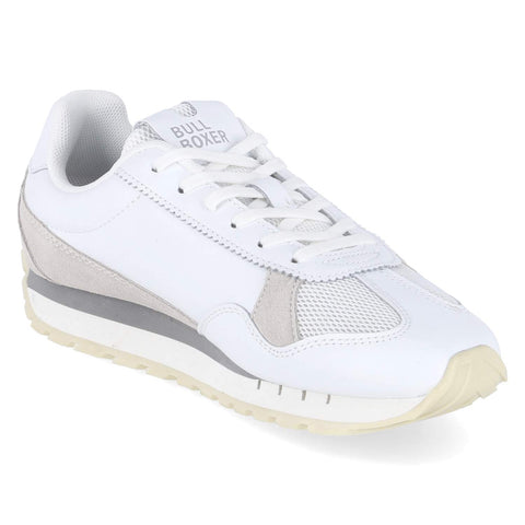 Low-Top Sneaker