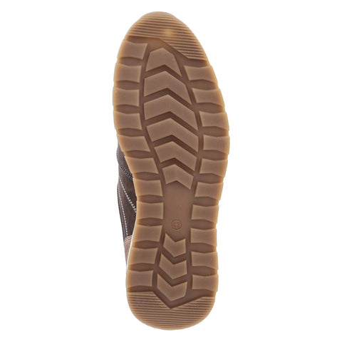 Low-Top Sneaker