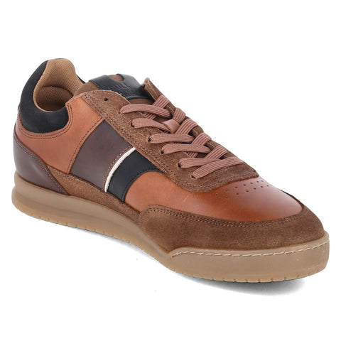 Low-Top Sneaker