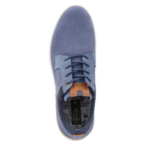 Low-Top Sneaker