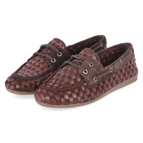Boat shoes