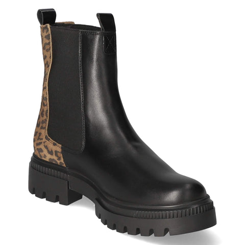 Chelsea boot