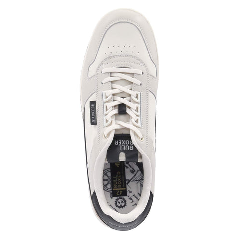 Low-Top Sneaker