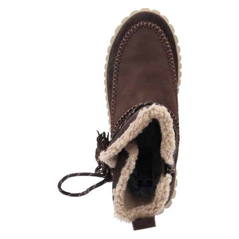 winter boots
