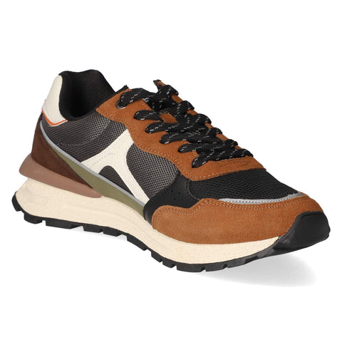 Low-Top Sneaker
