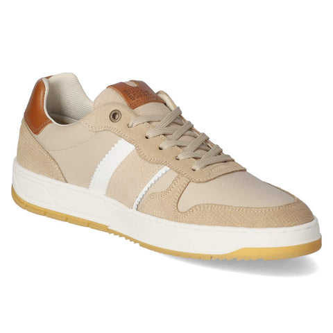 Low-Top Sneaker