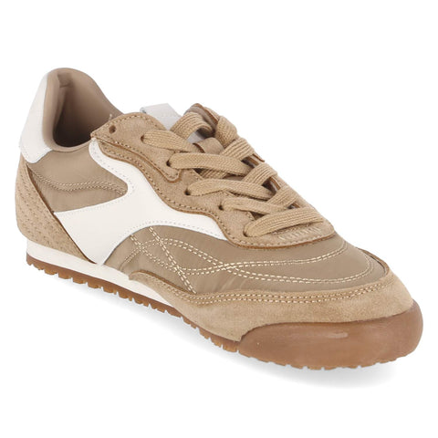 Low-Top Sneaker