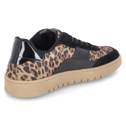 Low-Top Sneaker