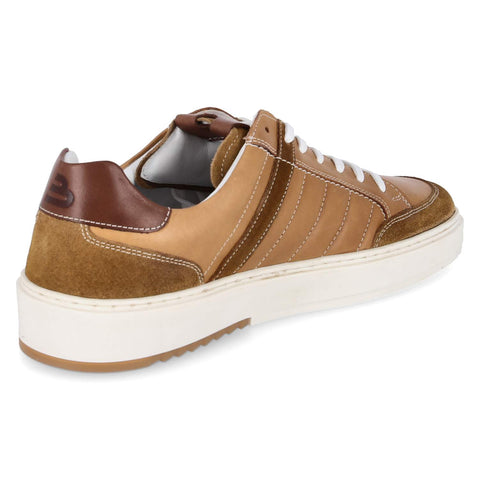 Low-Top Sneaker