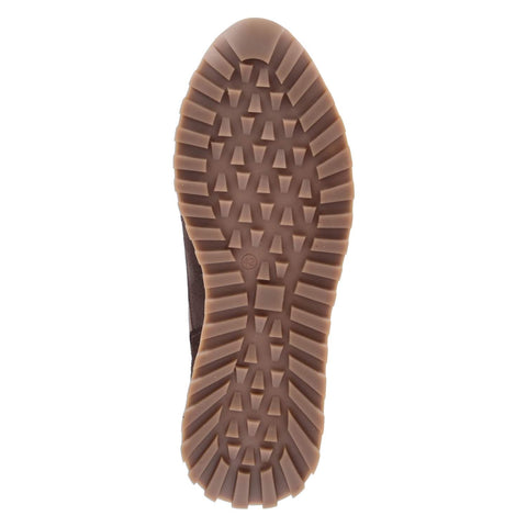 Low-Top Sneaker
