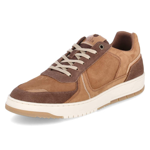 Low-Top Sneaker