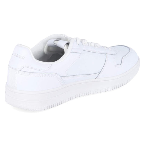 Low-Top Sneaker
