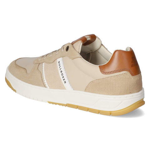 Low-Top Sneaker