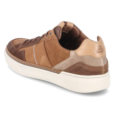 Low-Top Sneaker