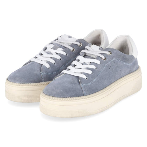 Platform sneaker