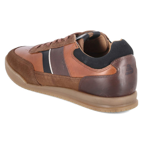 Low-Top Sneaker