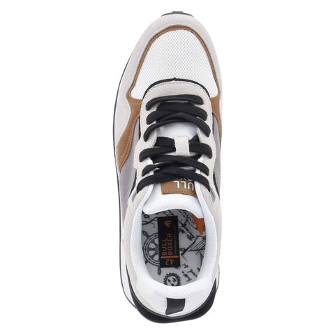 Low-Top Sneaker