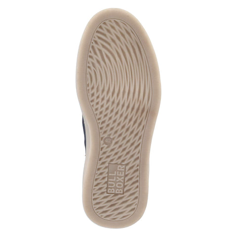 Low-Top Sneaker