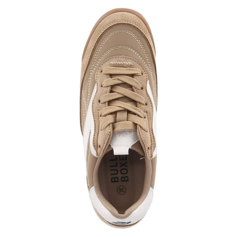 Low-Top Sneaker
