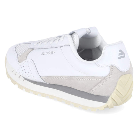 Low-Top Sneaker